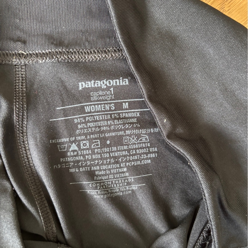 Patagonia capilene 1 silkweight base layer womens medium - Picture 4 of 4